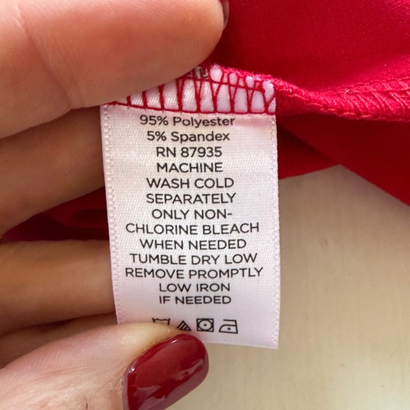 Susan Graver, Red 3/4 sleeve light weight jacket shrug - Picture 6 of 8